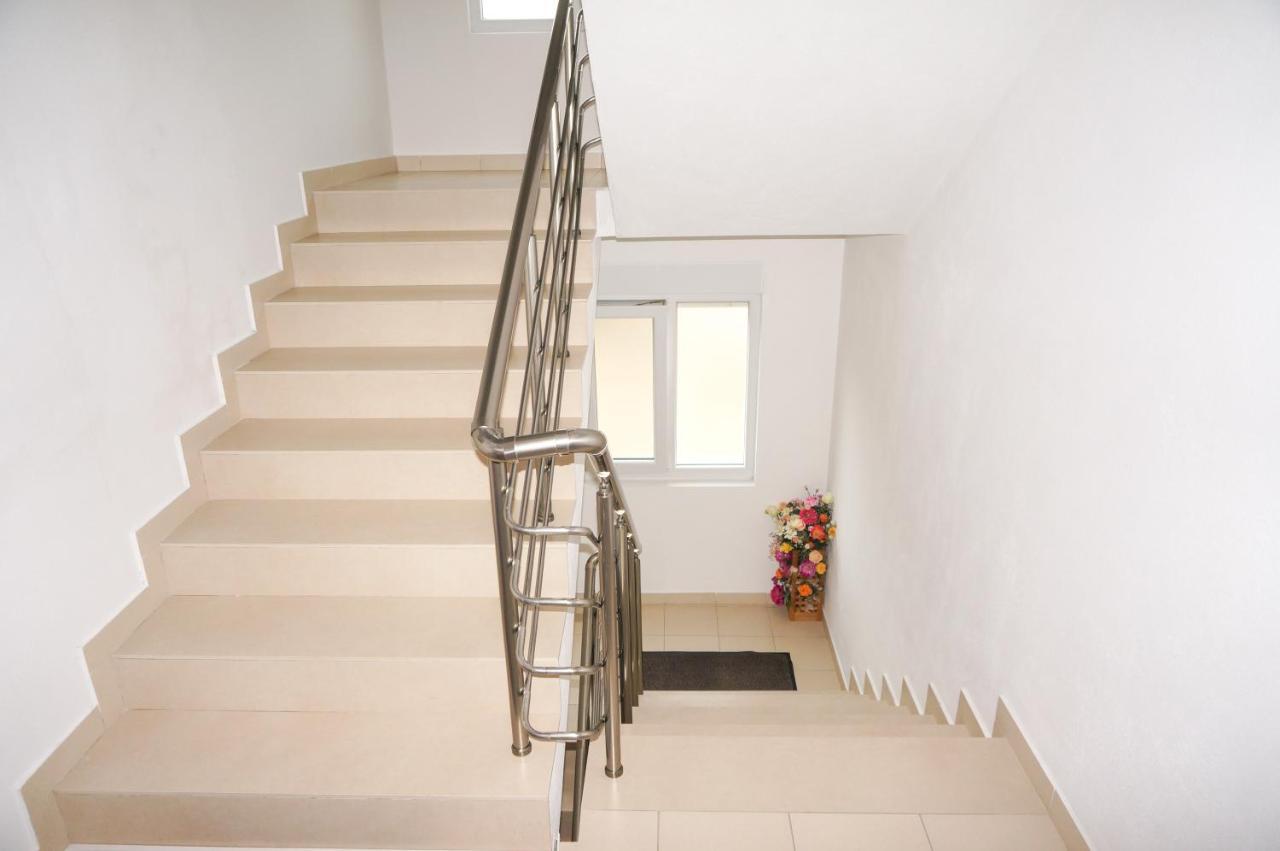 Apartments Sejla Ulcinj Extérieur photo