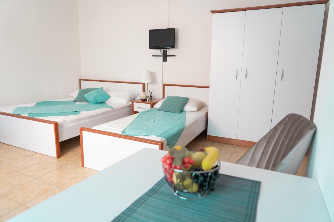 Apartments Sejla Ulcinj Extérieur photo