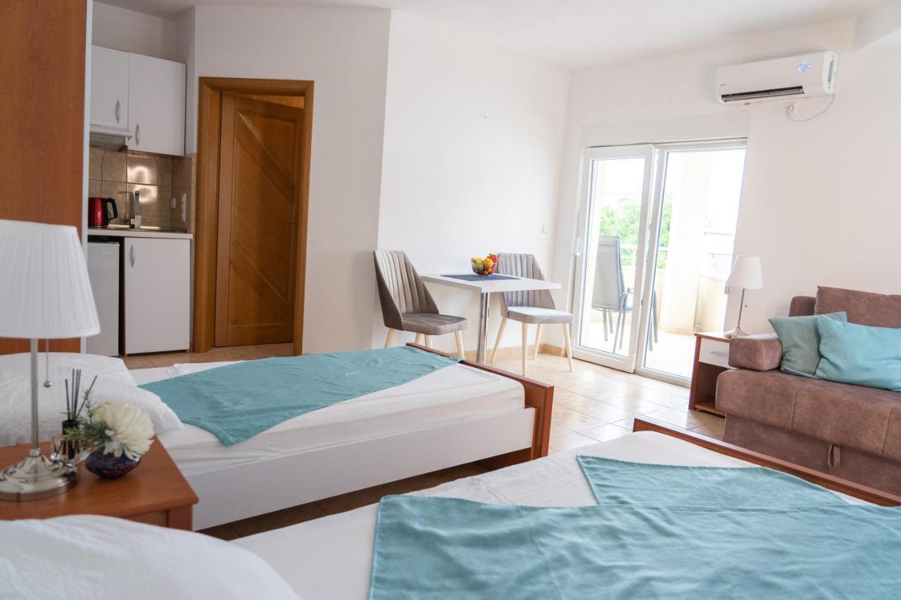 Apartments Sejla Ulcinj Extérieur photo